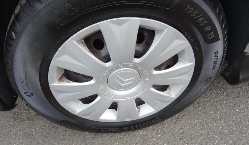 
								Citroën C5 2.0 HDi 110 SX full									