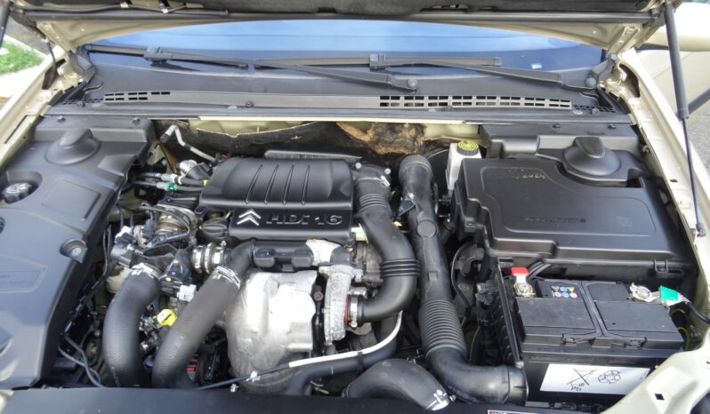
								Citroën C5 1.6 HDi 110 FAP Sillage full									