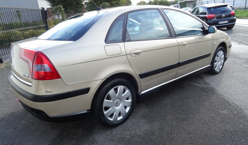 
								Citroën C5 1.6 HDi 110 FAP Sillage full									