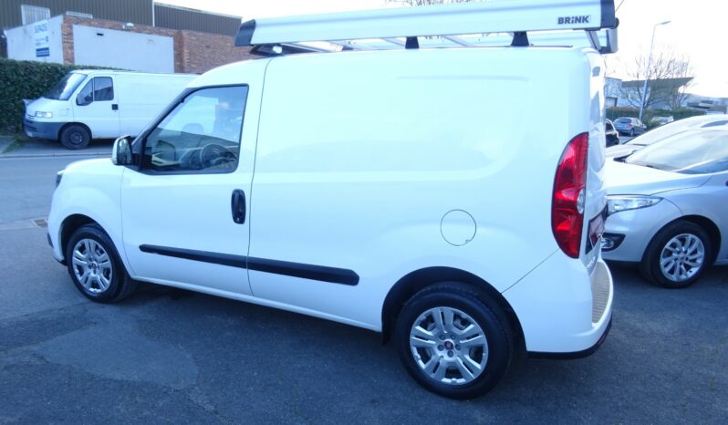 
								Fiat Doblo Cargo FT 1.3 Multijet 95 Pack USB Clim full									