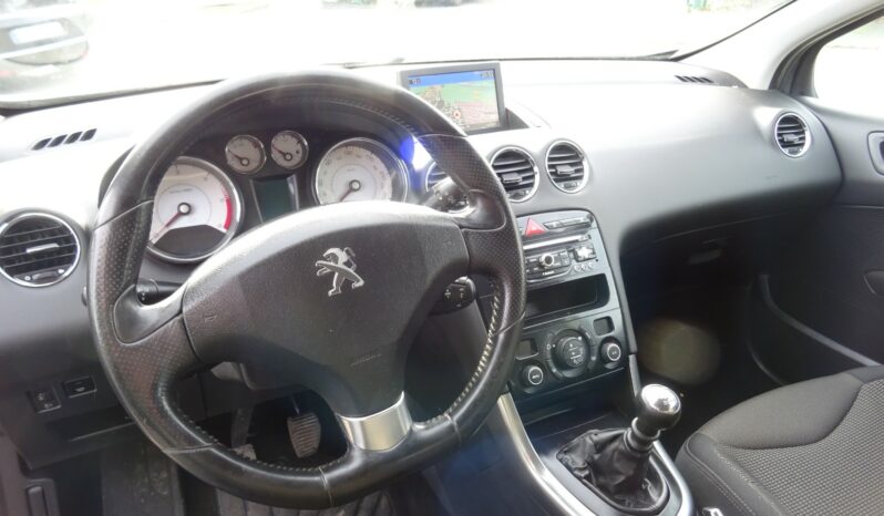 
								Peugeot 308 1.6 e-HDi 115ch FAP Style full									