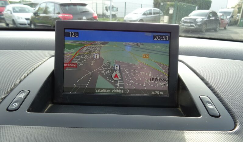 
								Peugeot 308 1.6 e-HDi 115ch FAP Style full									