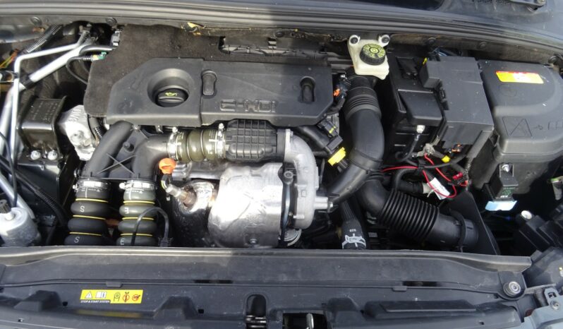 
								Peugeot 308 1.6 e-HDi 115ch FAP Style full									