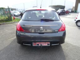 
										Peugeot 308 1.6 e-HDi 115ch FAP Style full									