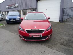 
										Peugeot 308 SW 1.6 BlueHDi 120ch S&S BVM6 Allure full									