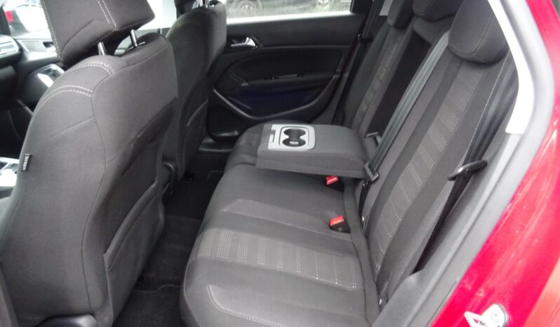 
								Peugeot 308 SW 1.6 BlueHDi 120ch S&S BVM6 Allure full									