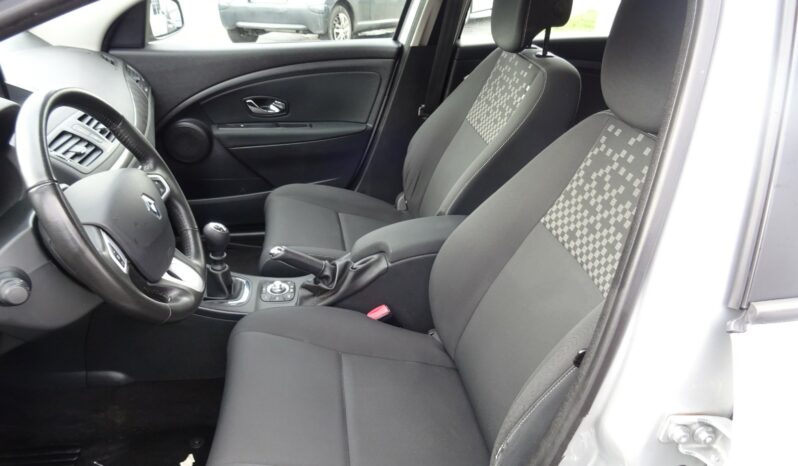 
								Renault Mégane III Estate 1.5 dCi 110 FAP eco2 Expression full									