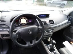
										Renault Mégane III Estate 1.5 dCi 110 FAP eco2 Expression Euro 5 full									