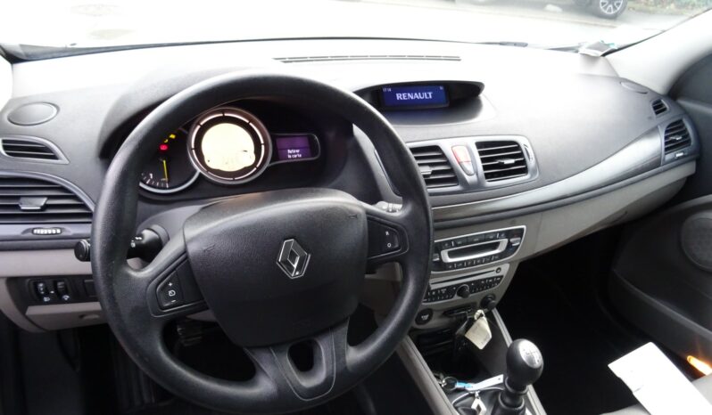 
								Renault Mégane III Estate 1.5 dCi 110 FAP eco2 Expression Euro 5 full									