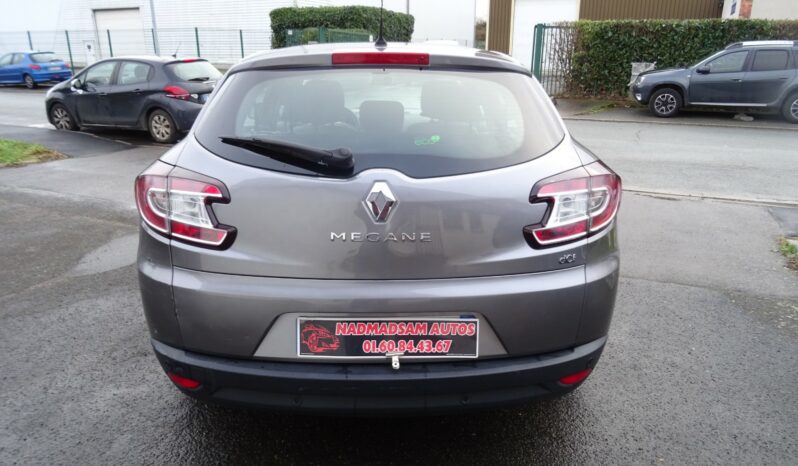 
								Renault Mégane III Estate 1.5 dCi 110 FAP eco2 Expression Euro 5 full									