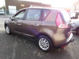 
										Renault Scénic III dCi 110 FAP eco2 Dynamique Euro 5 full									