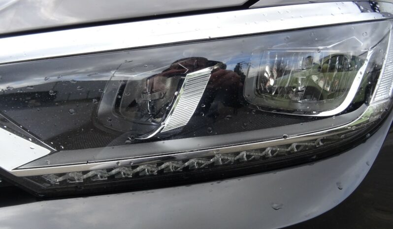 
								Volkswagen Passat SW 1.4 TSI 150 ACT BMT DSG7 Confortline Business full									