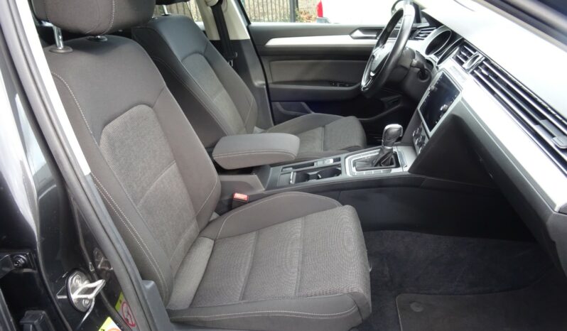 
								Volkswagen Passat SW 1.4 TSI 150 ACT BMT DSG7 Confortline Business full									