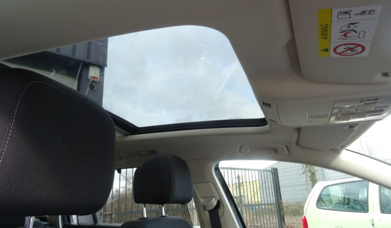 
								Volkswagen Passat SW 1.4 TSI 150 ACT BMT DSG7 Confortline Business full									